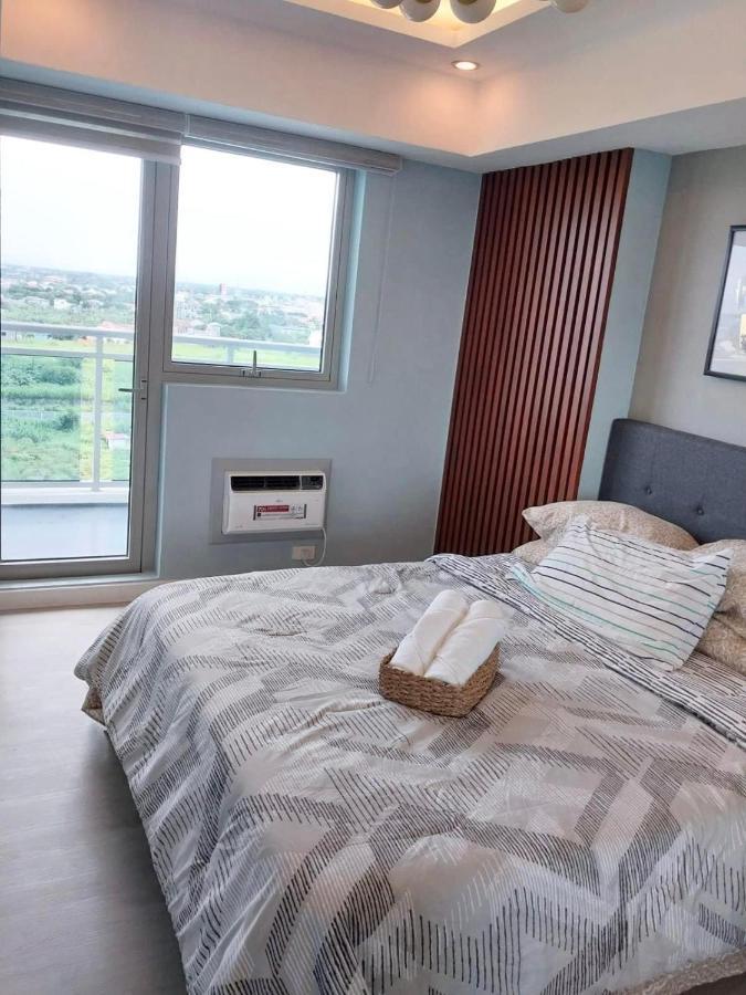 1Bedroom Unit At Azure North With Netflix Up To 6Pax San Fernando  Eksteriør billede